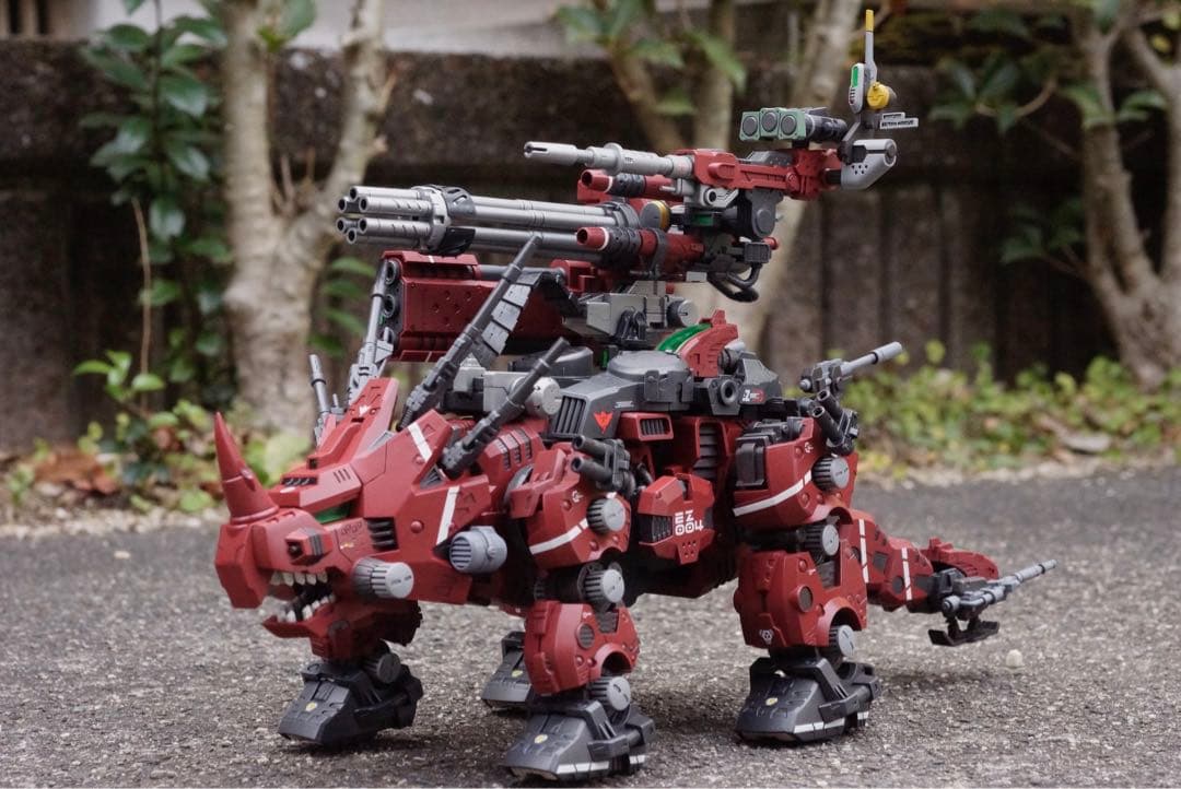 ゾイド HMM レッドホーン GC 完成品