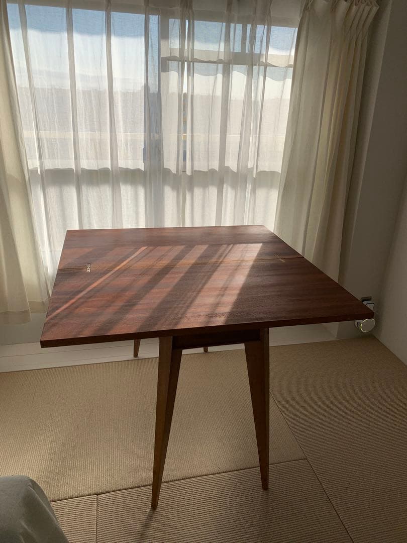 【エレファント様】テーブル