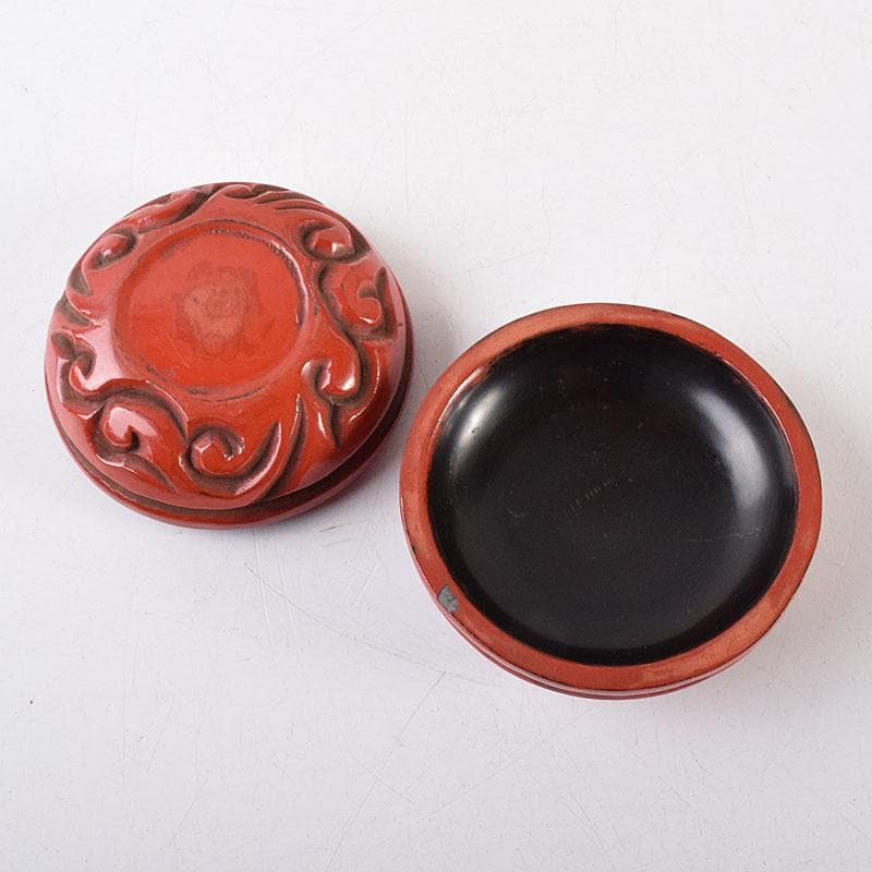 中国　堆朱　倶利雕　香合　時代箱付　M　R8563