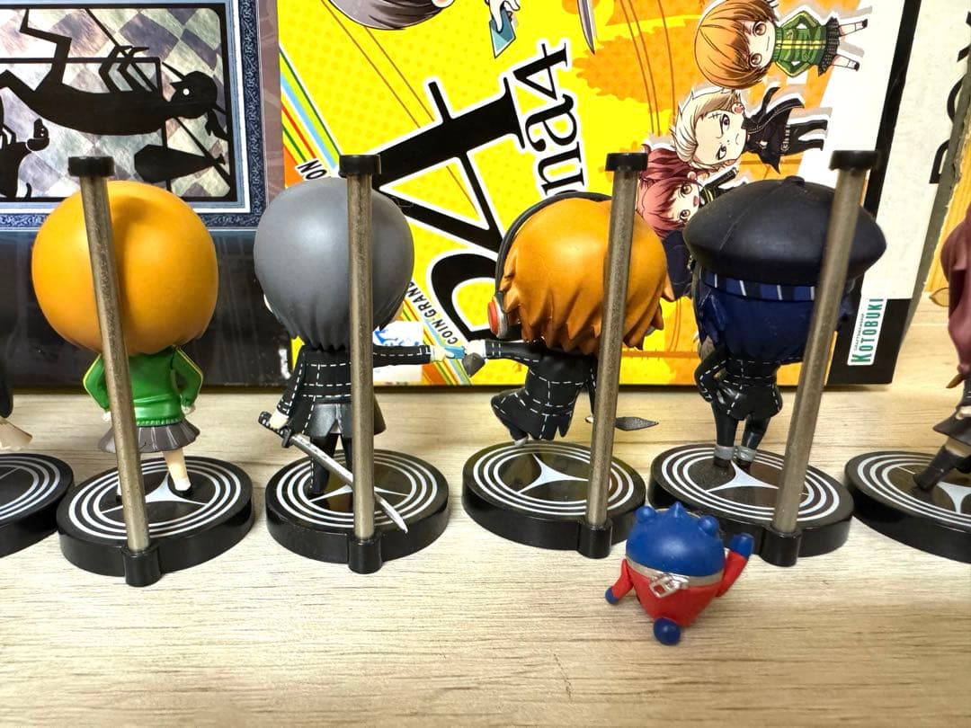 ペルソナ4 ワンコイングランデフィギュアメガネver コンプセット美品