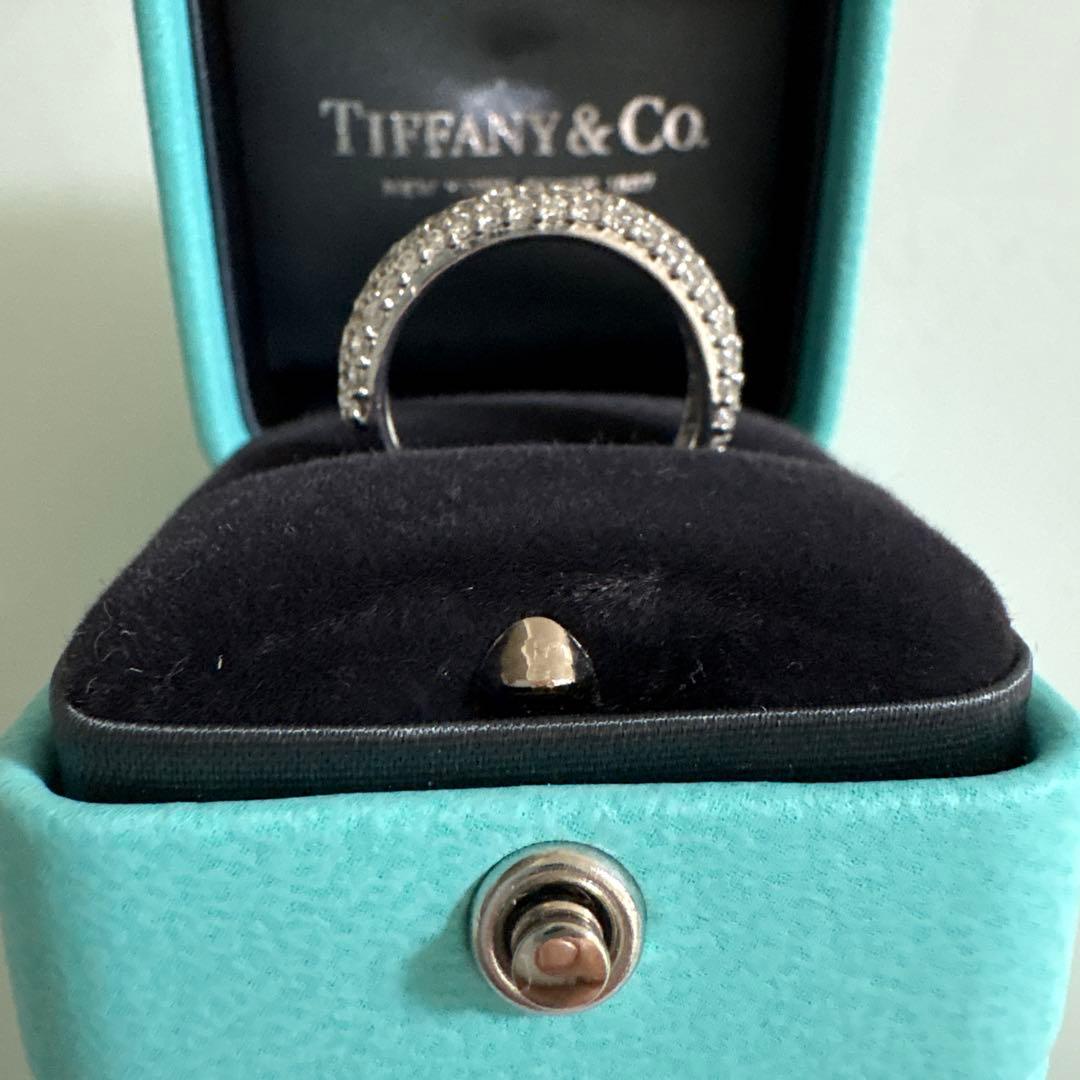ポンテヴェキオダイヤパヴェエタニティリング　0.73ctティファニー　カルティエ