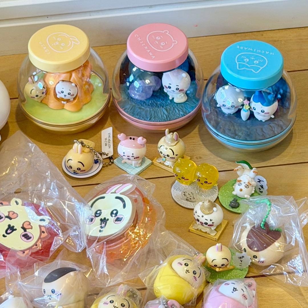 ちいかわ グッズ大量まとめ売り 50点以上 缶バッチ フィギュア