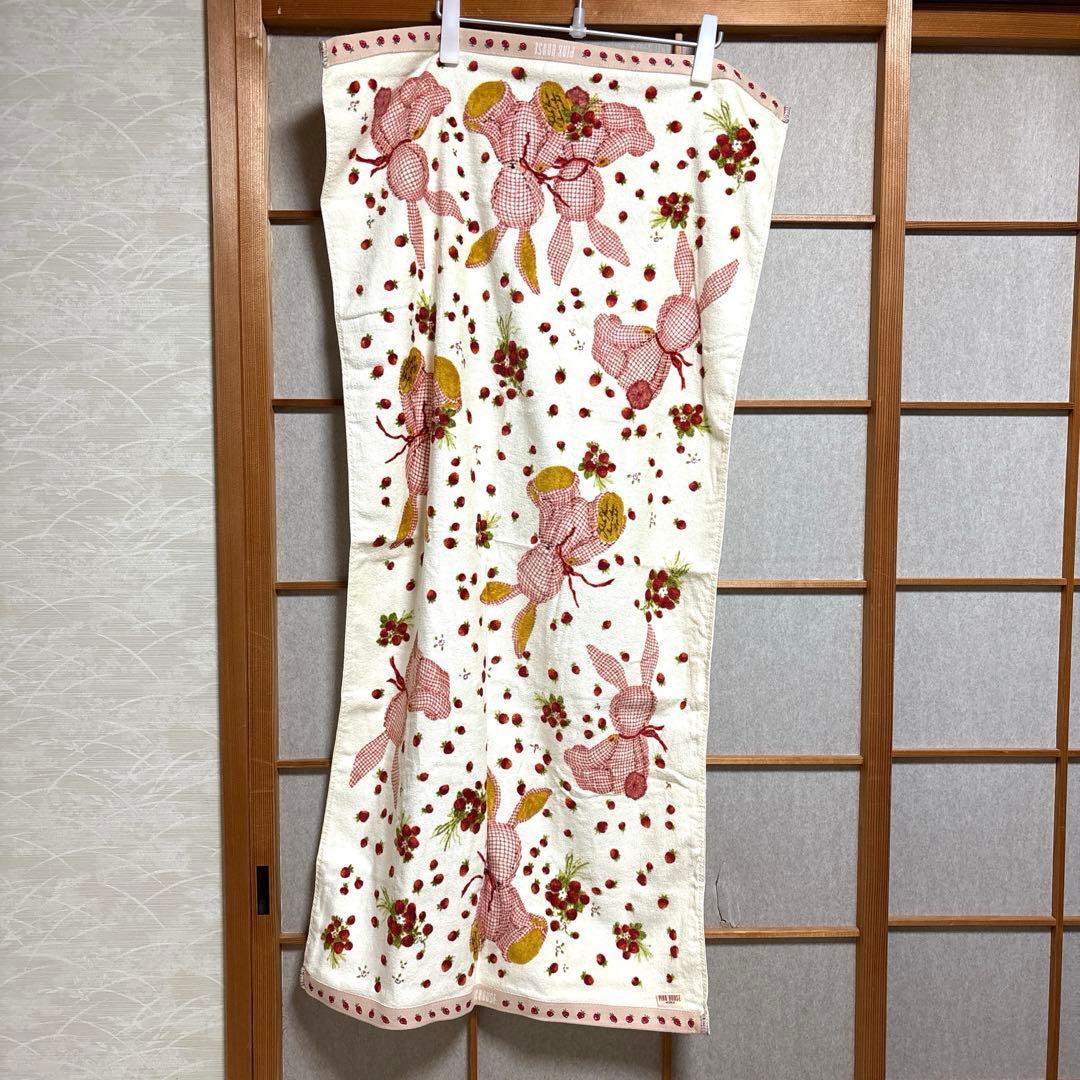 PINK HOUSE（ピンクハウス） バスタオル 苺・兎柄 クリーム色 - メルカリ