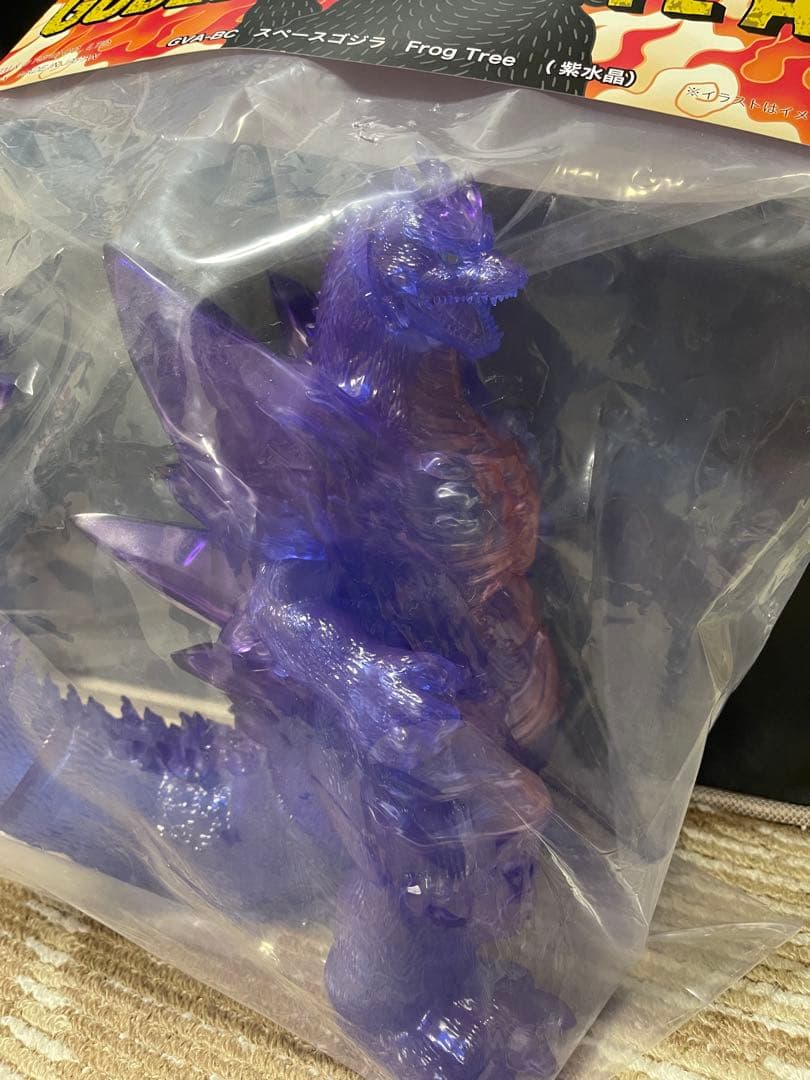 GVA-BC スペースゴジラ Frog Tree（紫水晶）