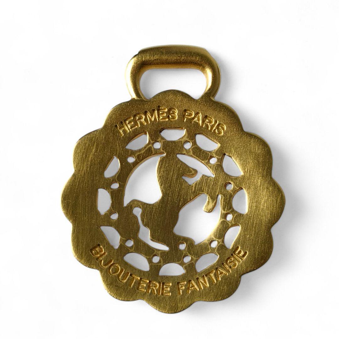 美品エルメスホースシュバルピンブローチネックレストップ