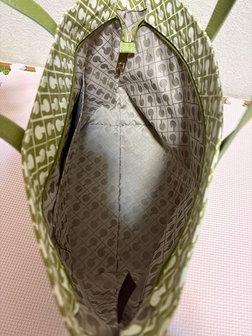 ゲラルディーニ☆ソフティ☆トートバッグ☆軽いハンドバッグ☆GHERARDINI