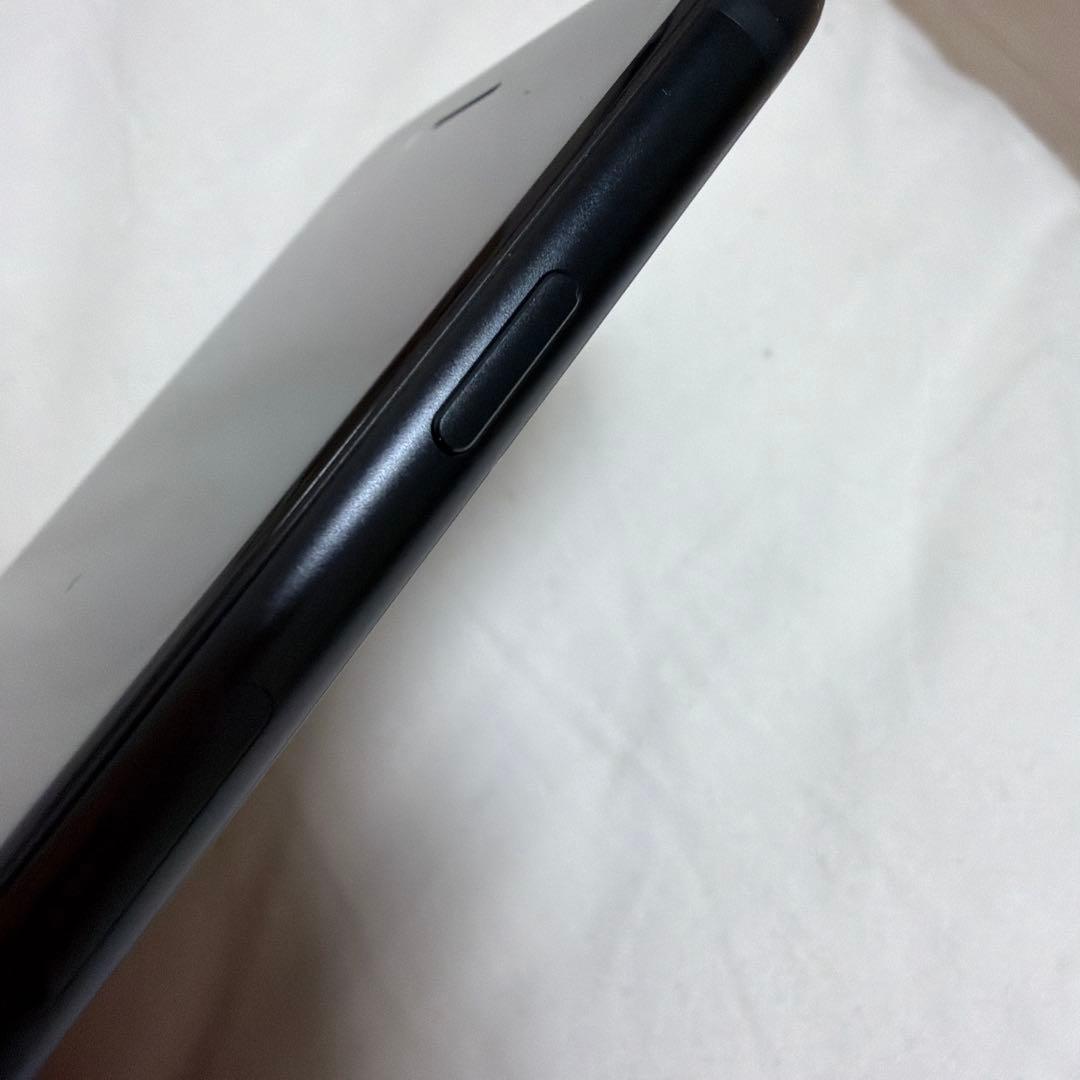 iPhone SE（第3世代）64GB ミッドナイト SIMフリー