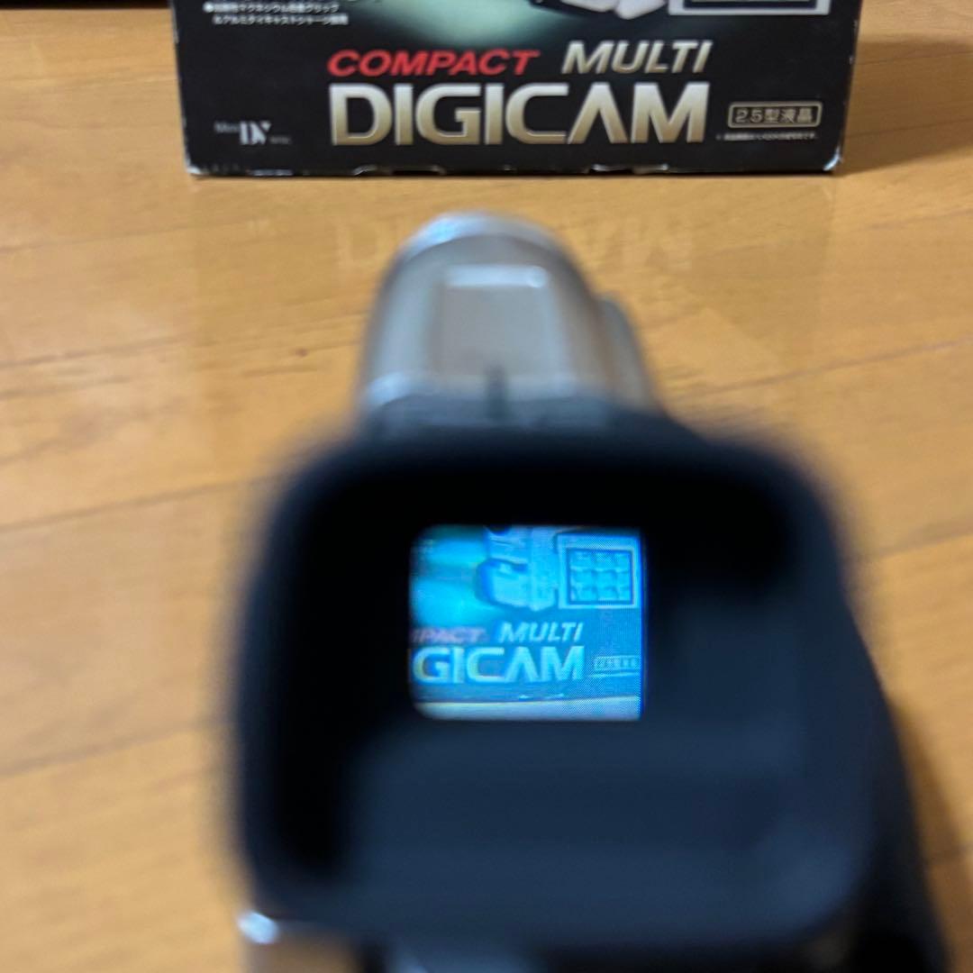 miniDVダビングに！デジタルビデオカメラPanasonic NV-C2