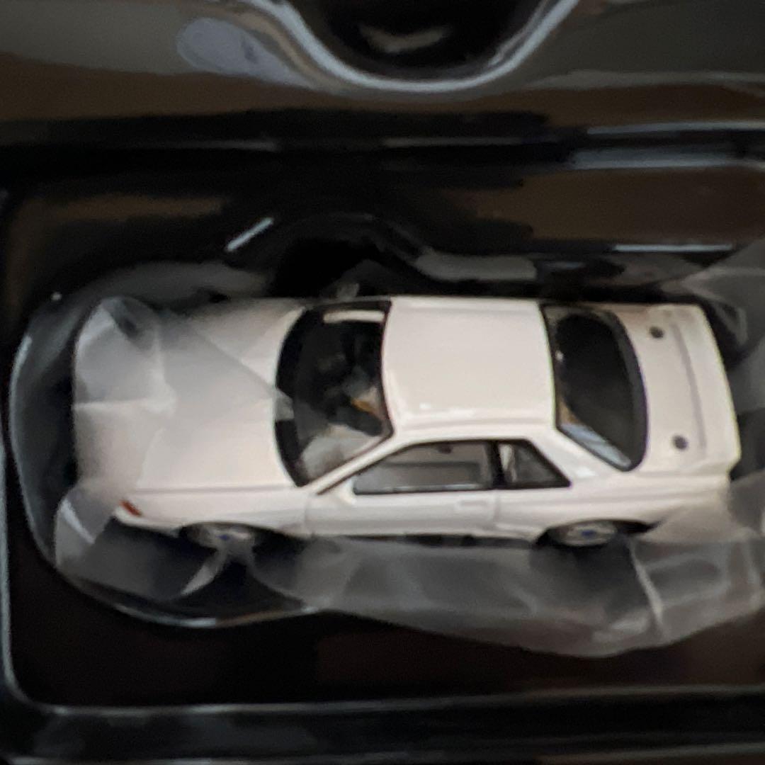 トミカ NISSAN SKYLINE GT-R(R32) ミニカー