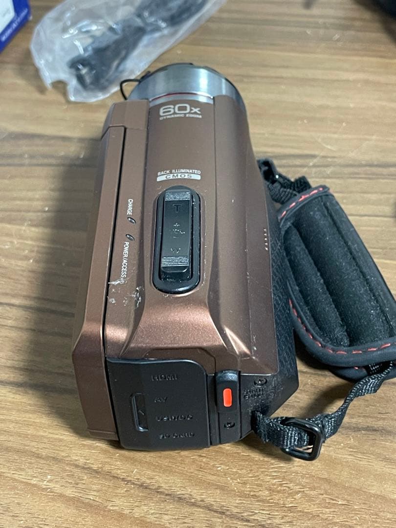 ビデオカメラ】JVC EverioR 防水防塵GZ-R400-T