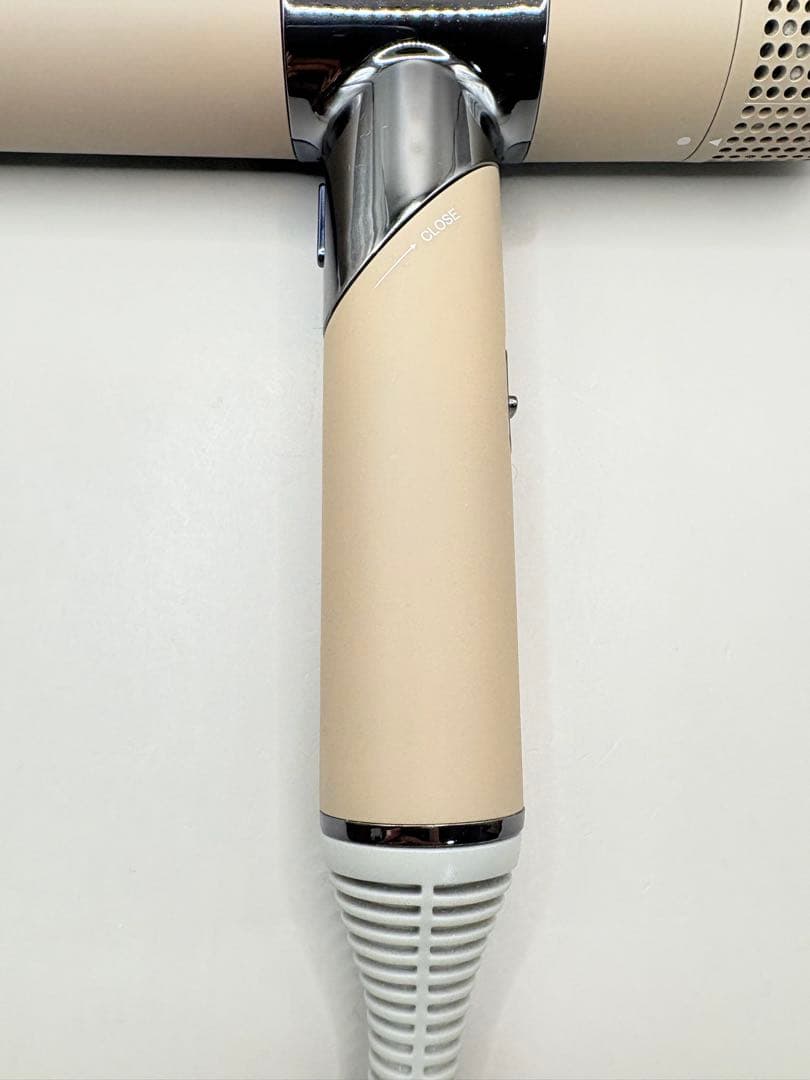 絹女 KINUJO ヘアドライヤー 210 ヘアビューロン 4d 208 セット