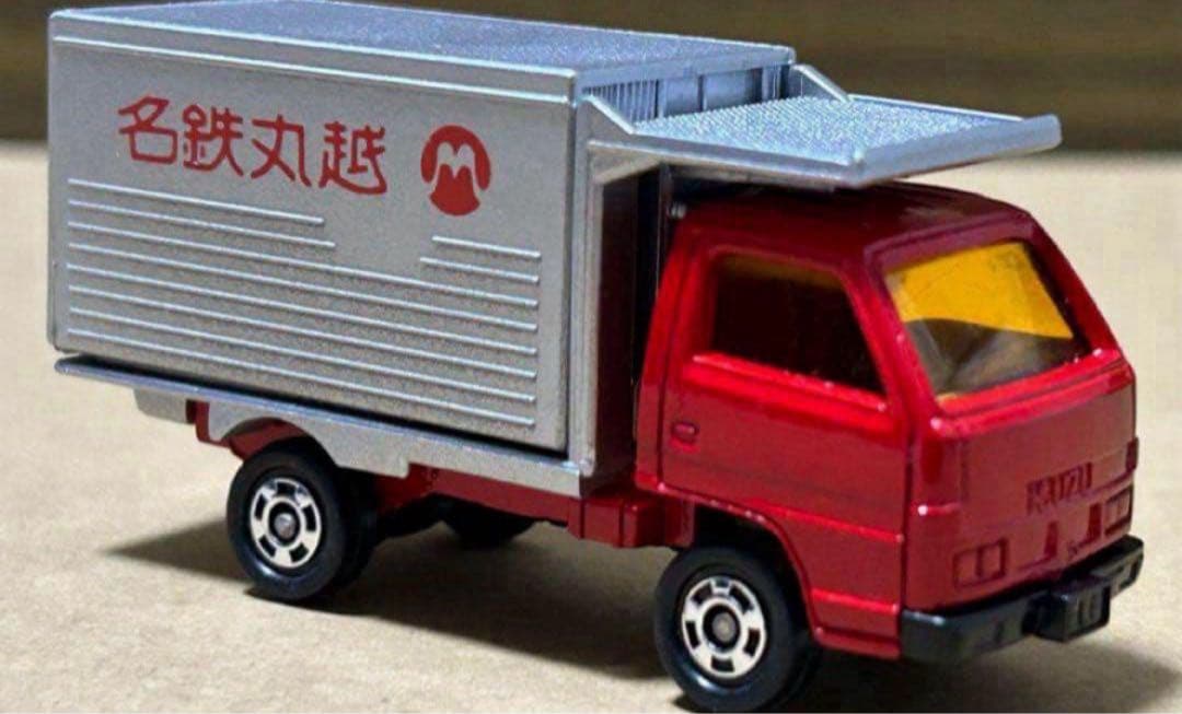 トミカ いすゞ エルフ 引越トラック 名鉄丸越特注
