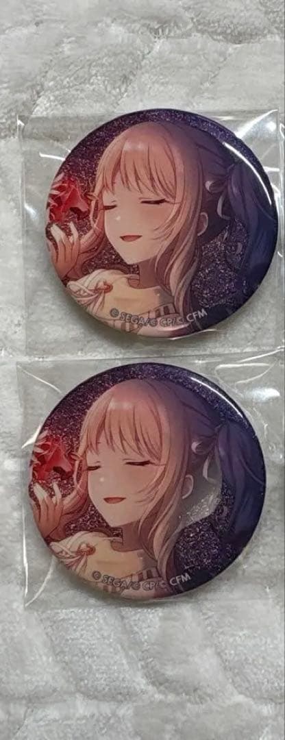 プロセカ 暁山瑞希 グリッター 缶バッジ 32a 2個【写真には6個ですが2