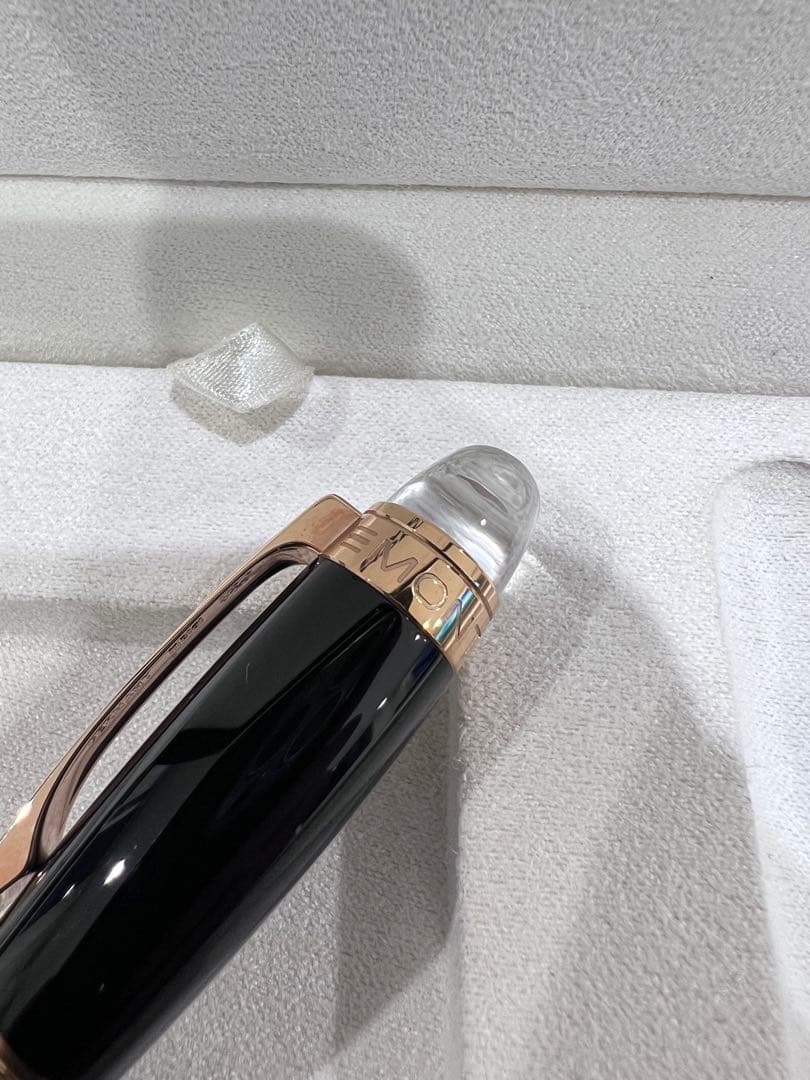 ブラックフライデーセール中！！【新品極美品】モンブラン ボールペン