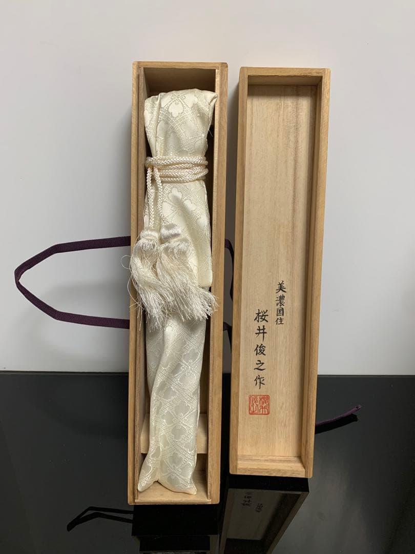 《美品》《送料無料》⭐︎美濃国住　桜井俊之作　御守刀　木箱　刀袋付き　模造刀♪⭐︎