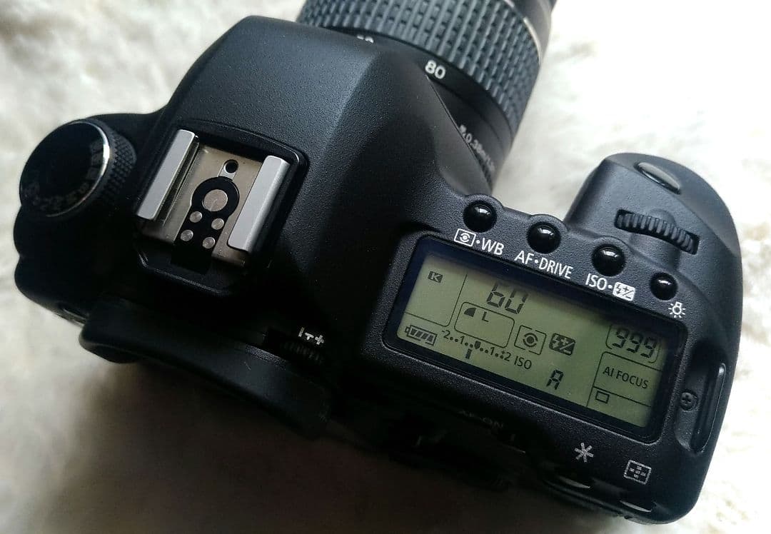 Canon EOS 5D Mark IIレンズ付きシャッター回数少なめ！美品