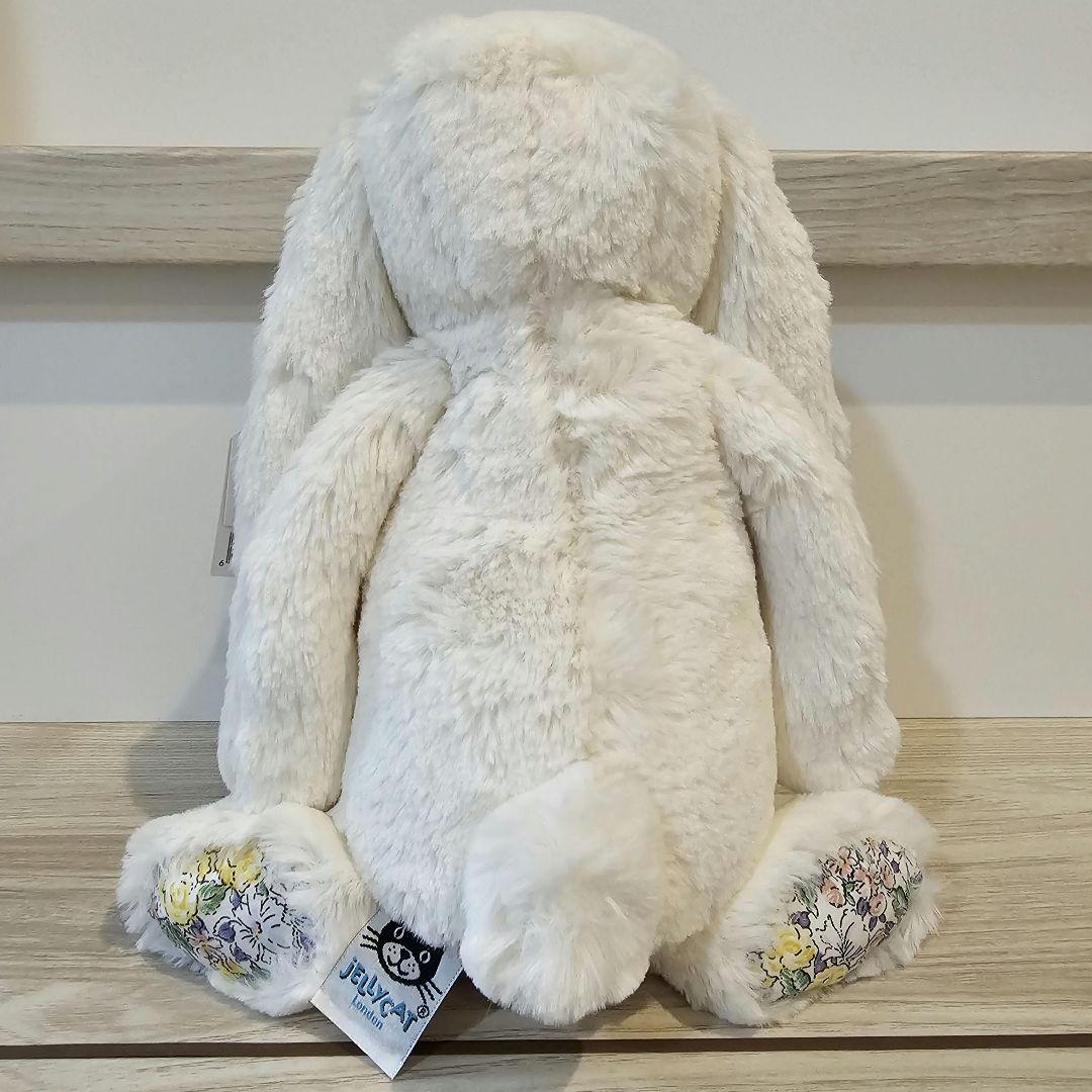 ジェリーキャット Jellycat Blossom Calli Bunny - メルカリ