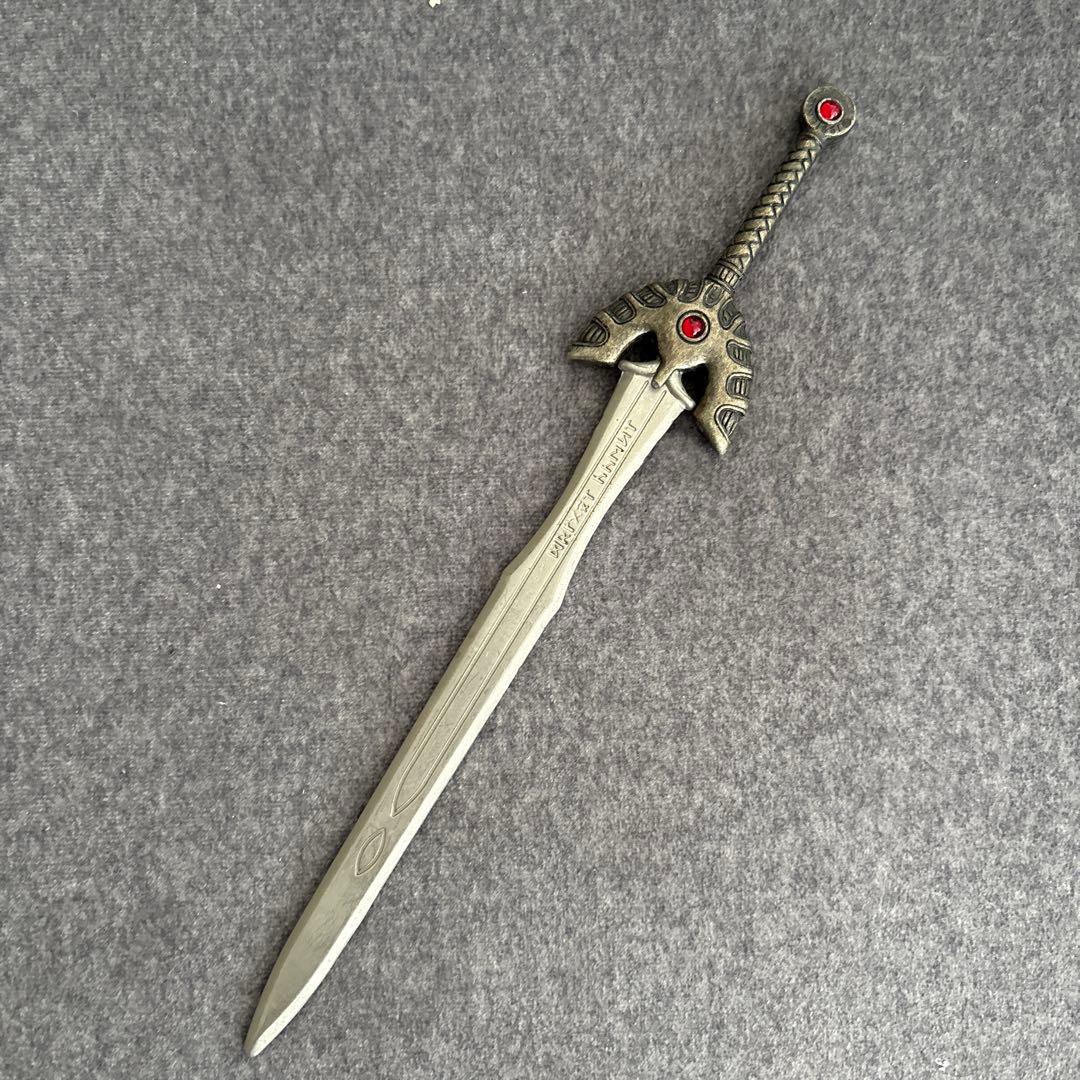 ドラゴンクエスト ロトの剣 ペーパーナイフ フィギュア