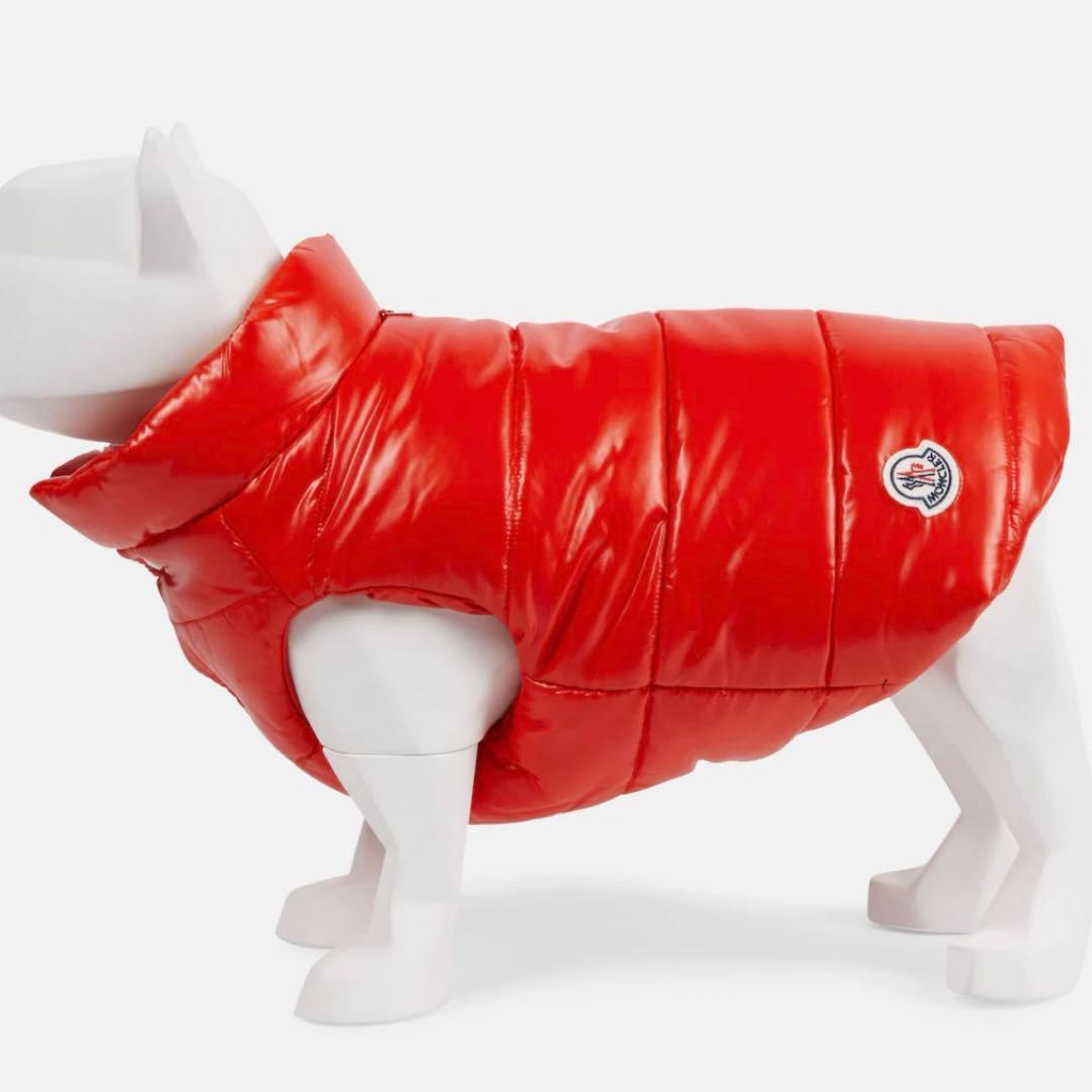 モンクレール　犬用ダウン　サイズ00 モンクレール ポルド ドッグ クチュール 3g60000_01.jpg