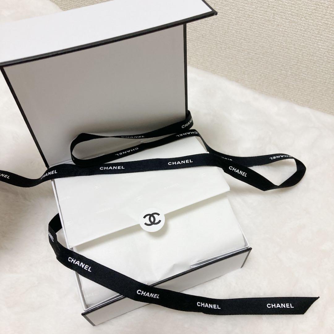CHANEL シャネル ギフトBOX リボン付き 新品 - メルカリ