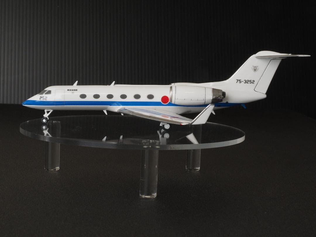 もものすけさん専用)【塗装済完成品】1/144 航空自衛隊U-4