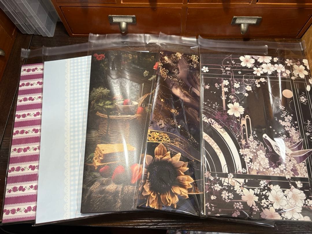 コラージュ素材まとめ売り 80size 6.3kg 大量レアもの沢山