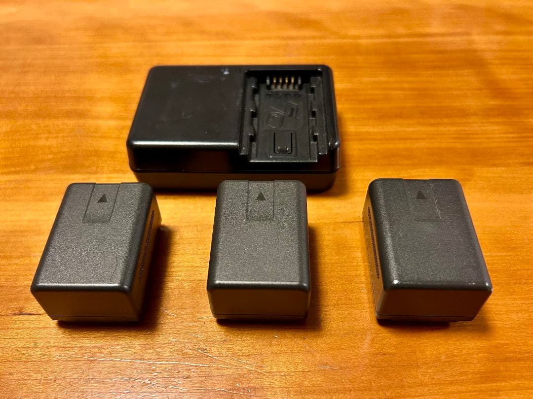 Panasonic HC-V495M ビデオカメラ