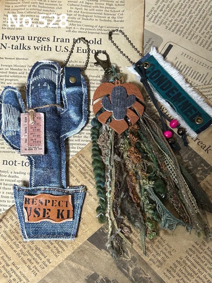 ブリーチダメージデニムサボちゃんバッグチャームNo.528