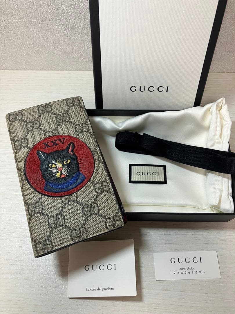 【希少】極美品　GUCCI グッチ　スマホケース　ミスティックキャット　猫