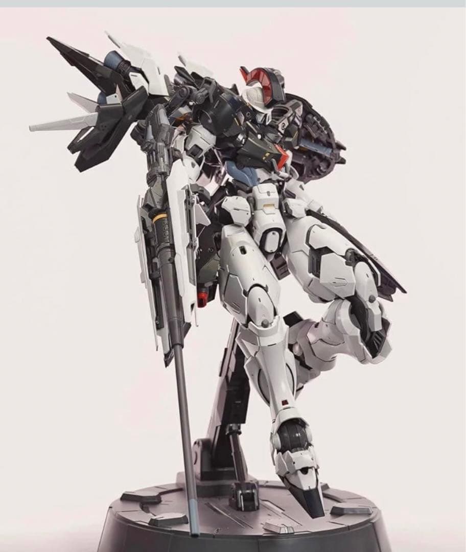 PGトールギス風 1/60 豊碑 組立済みプラモデル - メルカリ
