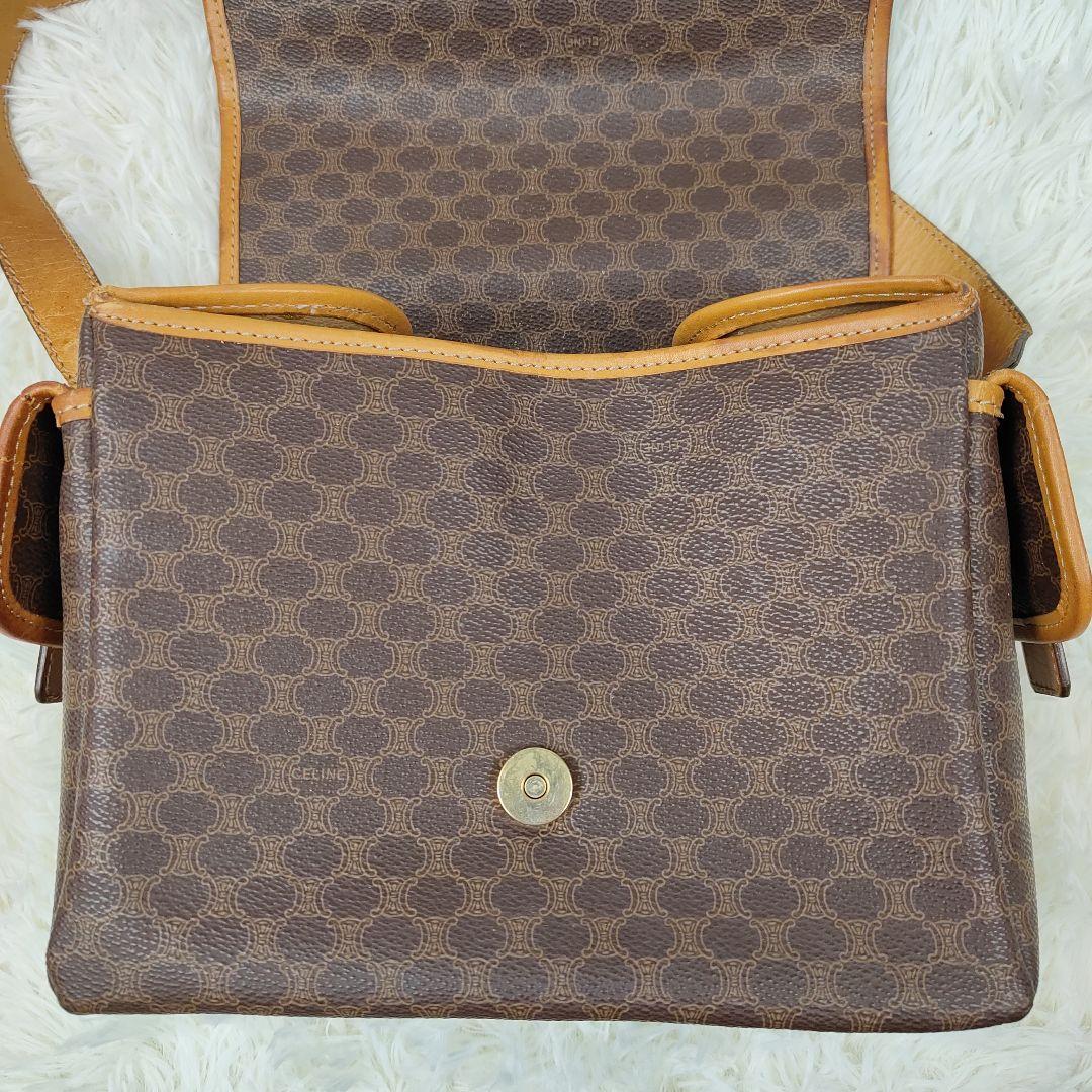 本日限定価格　セリーヌ　ショルダーバッグ　ボックス型　マカダム　トリオンフ