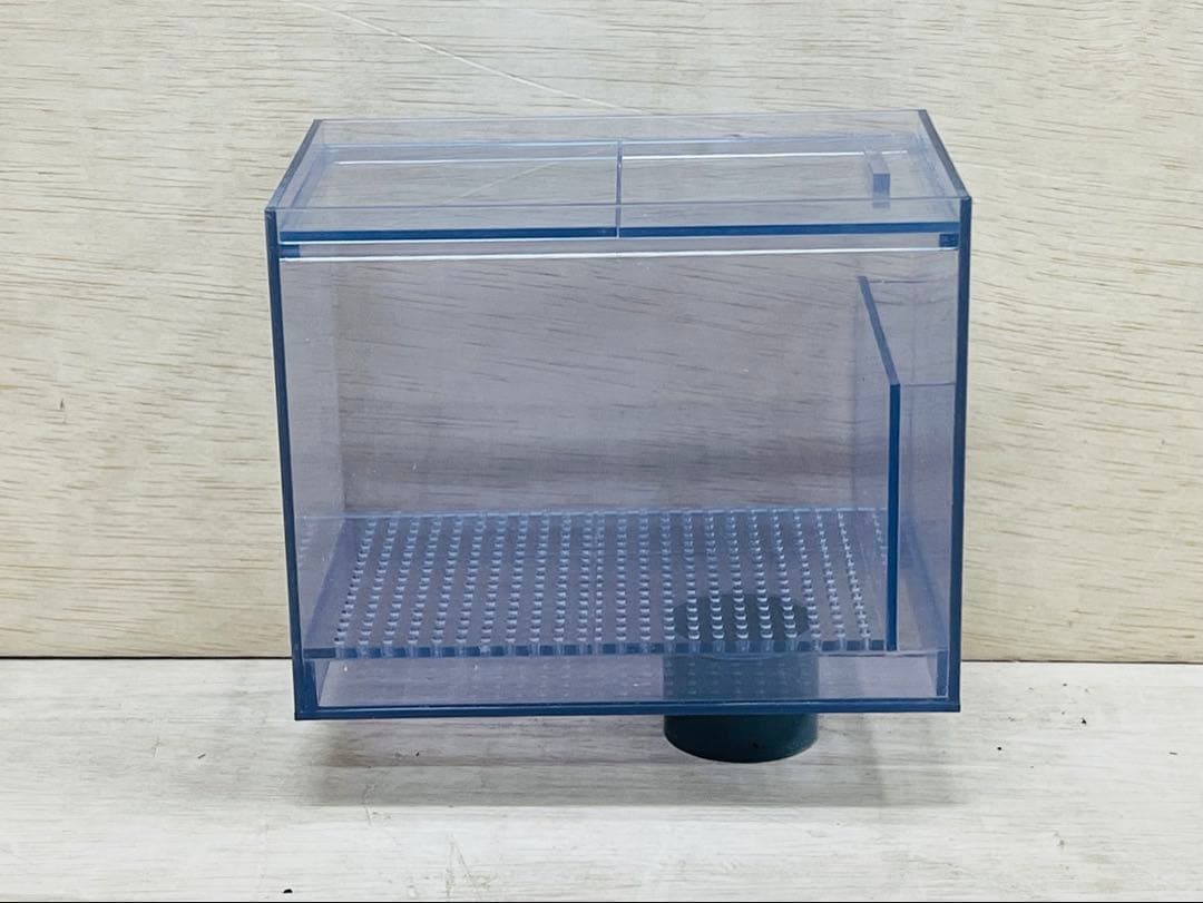 一台限定 400×200×300㎜オーバーフロー水槽用塩ビ濾過槽 背面