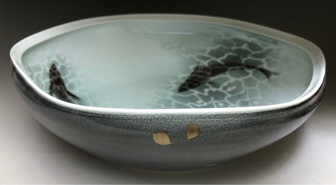 末岡信彦作　釉描色絵桜魚水面図鉢 共箱　日本美術　皿　インテリア　藤本能道愛弟子