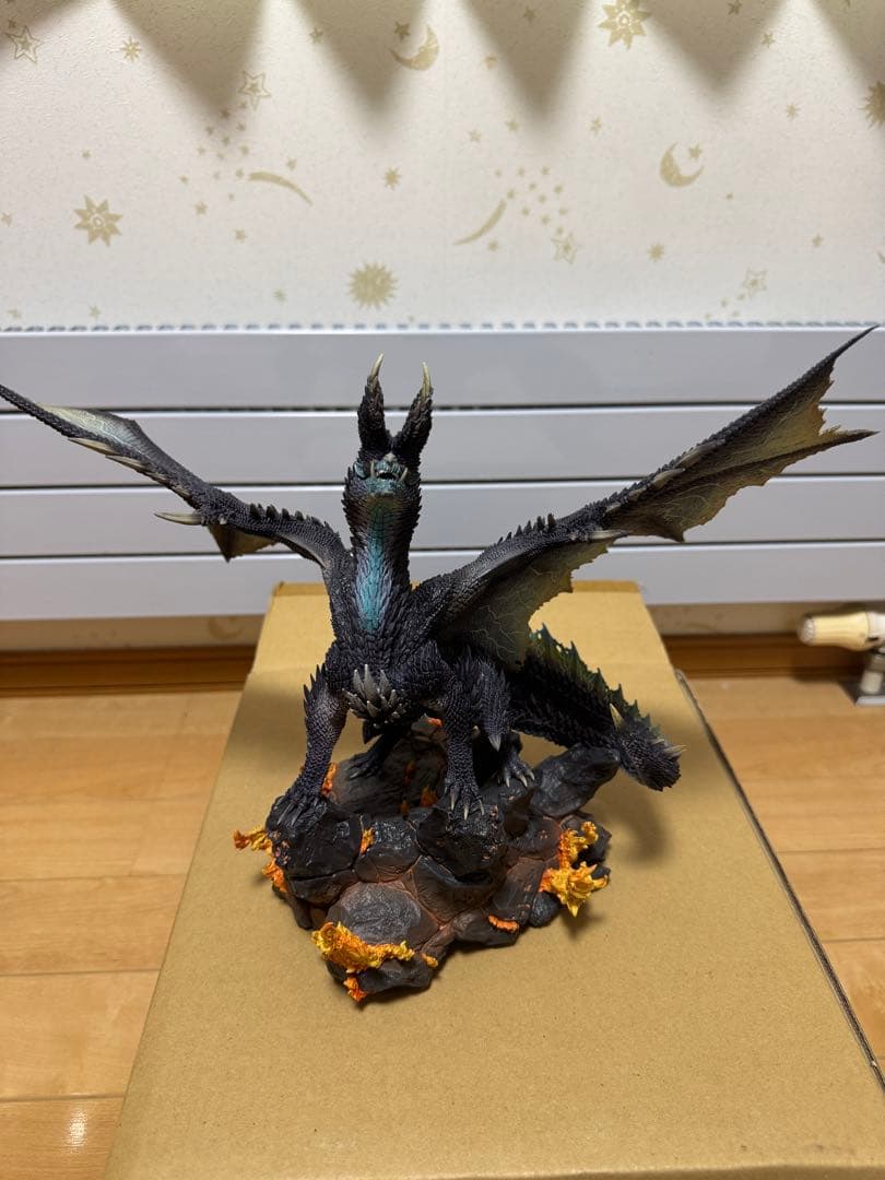 モンスターハンター アルバトリオン　フィギュア