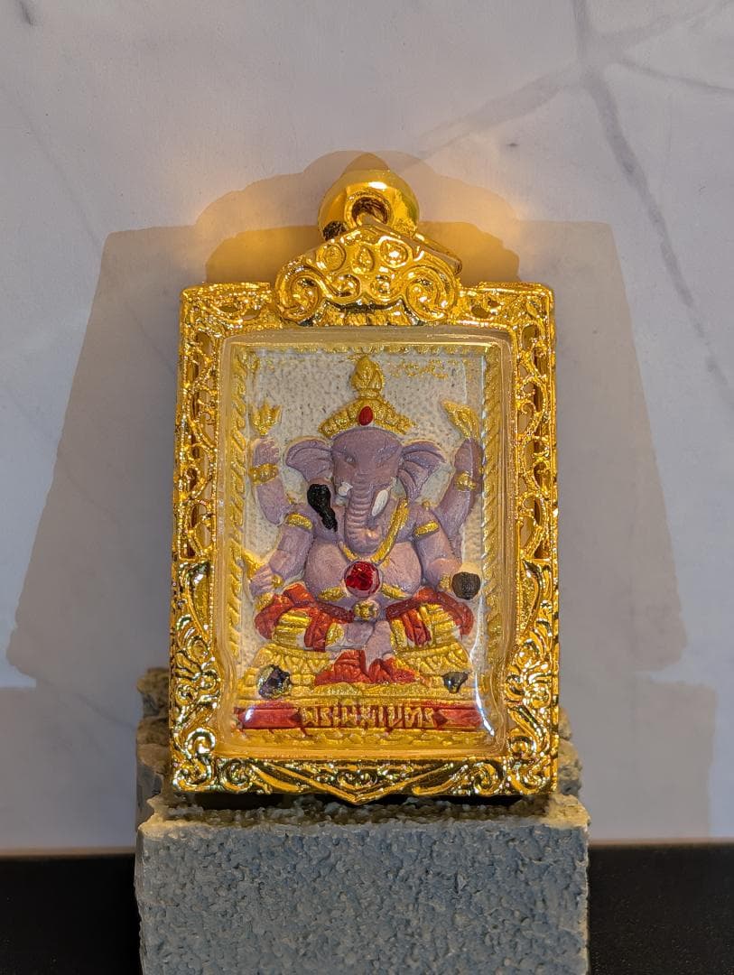 タイお守り プラクルアン ルアン・ポークン ソムデット 2556年 (051