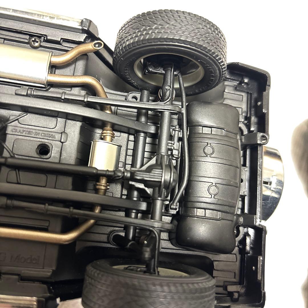 希少　AUTOart Mercedes Benz G500 ゲレンデ　1/18