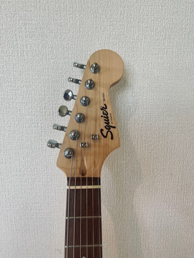 Squier by Fender Mustang ミニ ムスタング 世界に一本