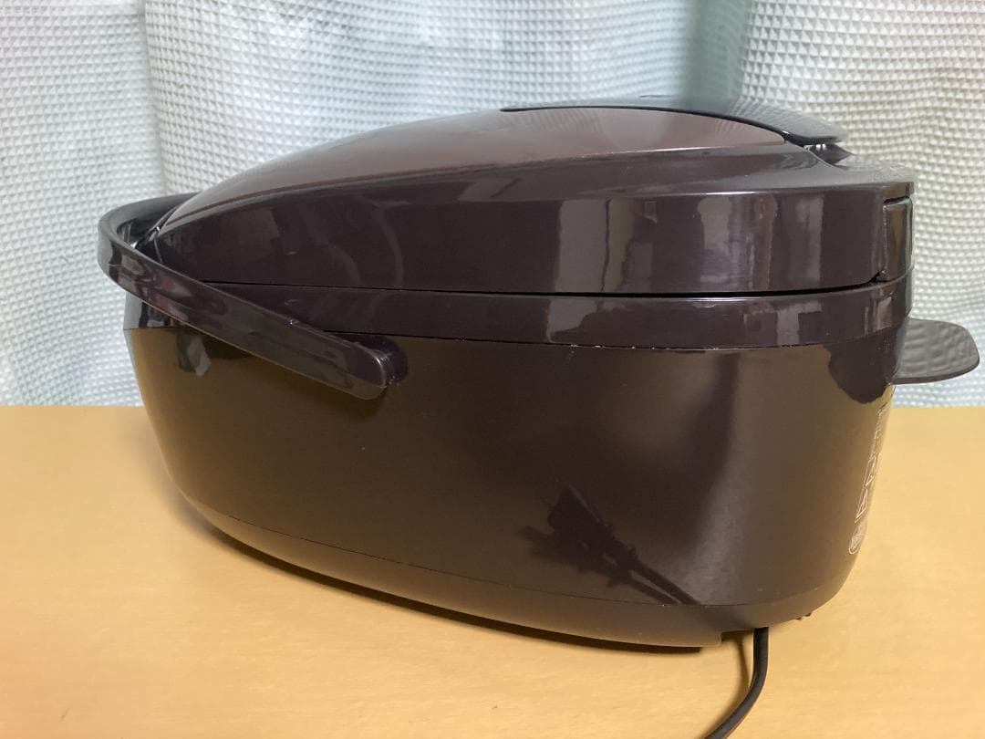 ☆TIGER JPK-B100 圧力IH炊飯 ジャ2020 年製 5.5合炊き