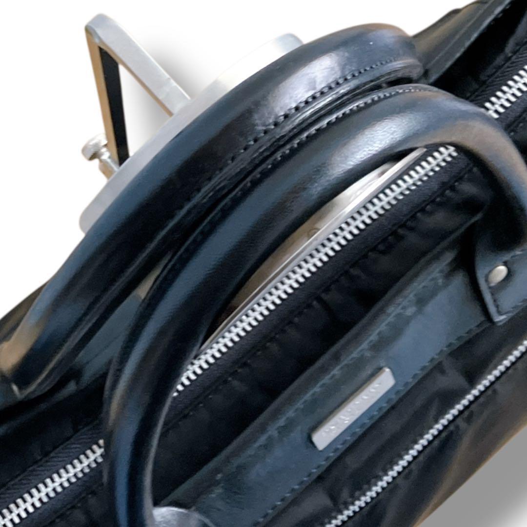 バーバリー ブラックレーベル 良品 ラウンドノバチェックブリーフケース ブラック