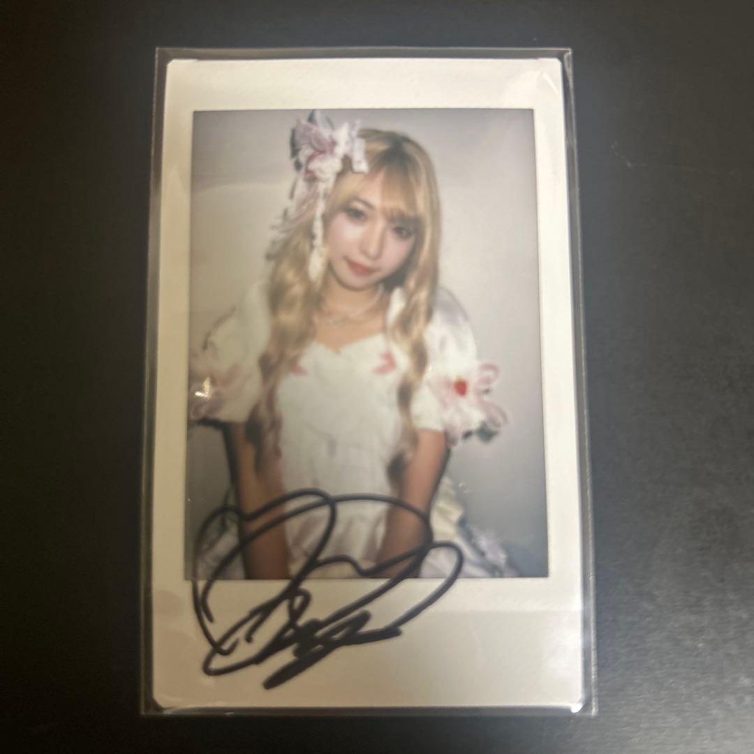 SWEET STEADY 塩川莉世 生誕サイン付きチェキ - メルカリ