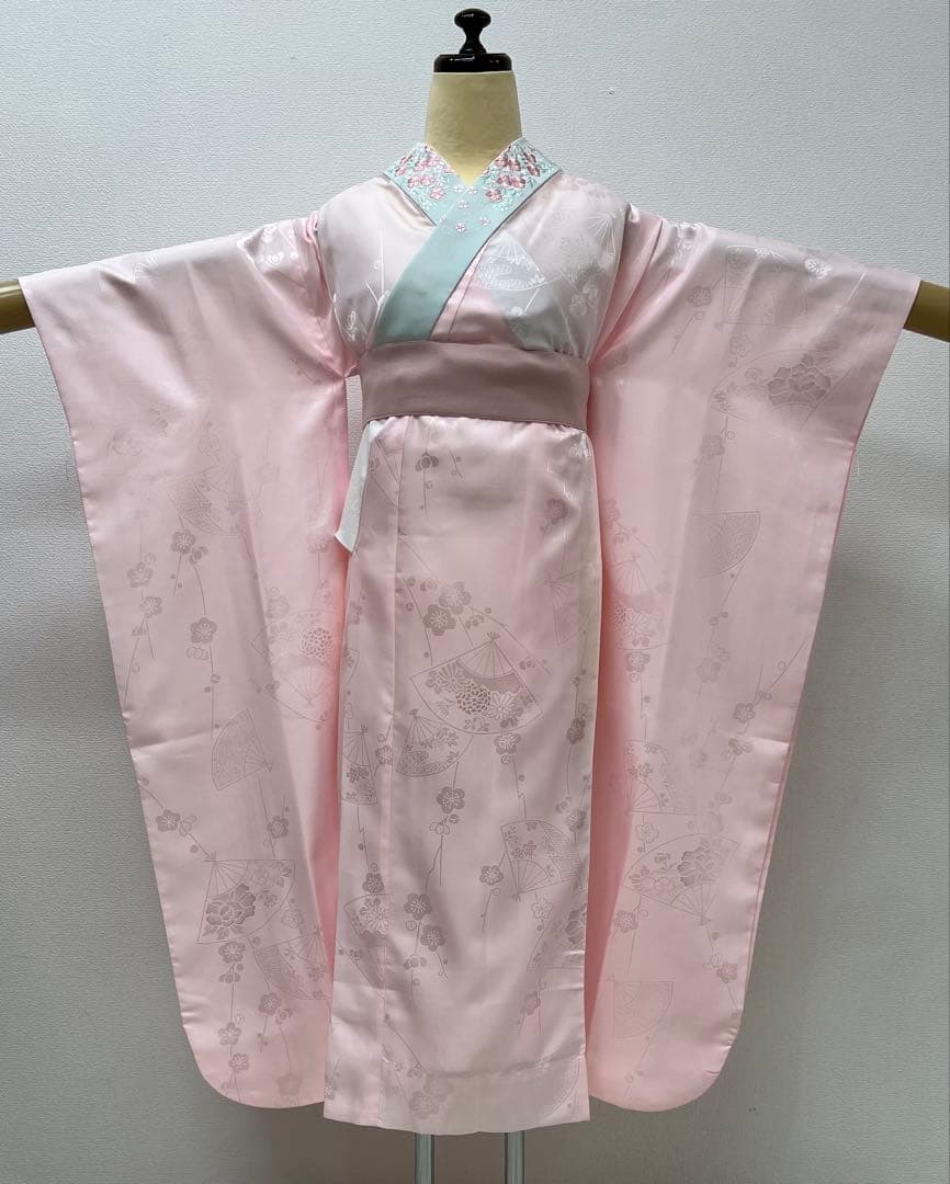 振り袖 フルセット 長襦袢付 ピンク 成人式 金彩加工 刺繍入り 銀通し