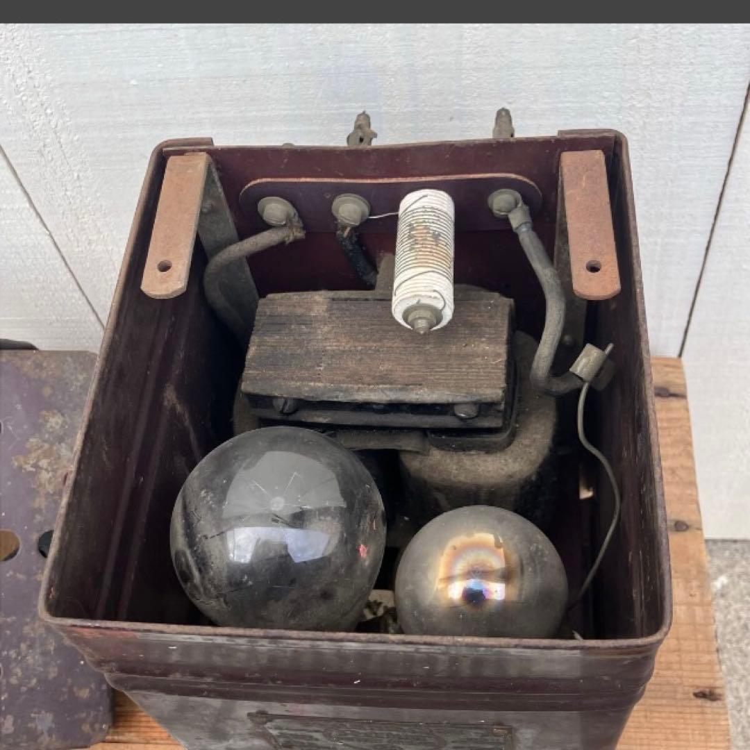 Washington Rectifier バッテリーでしょうか よくわかりません