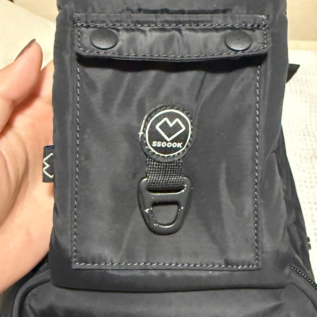 SSOOOK SLINGBAG(左ver.) Mサイズ キャリーバッグ SSOOOK SLINGBAG