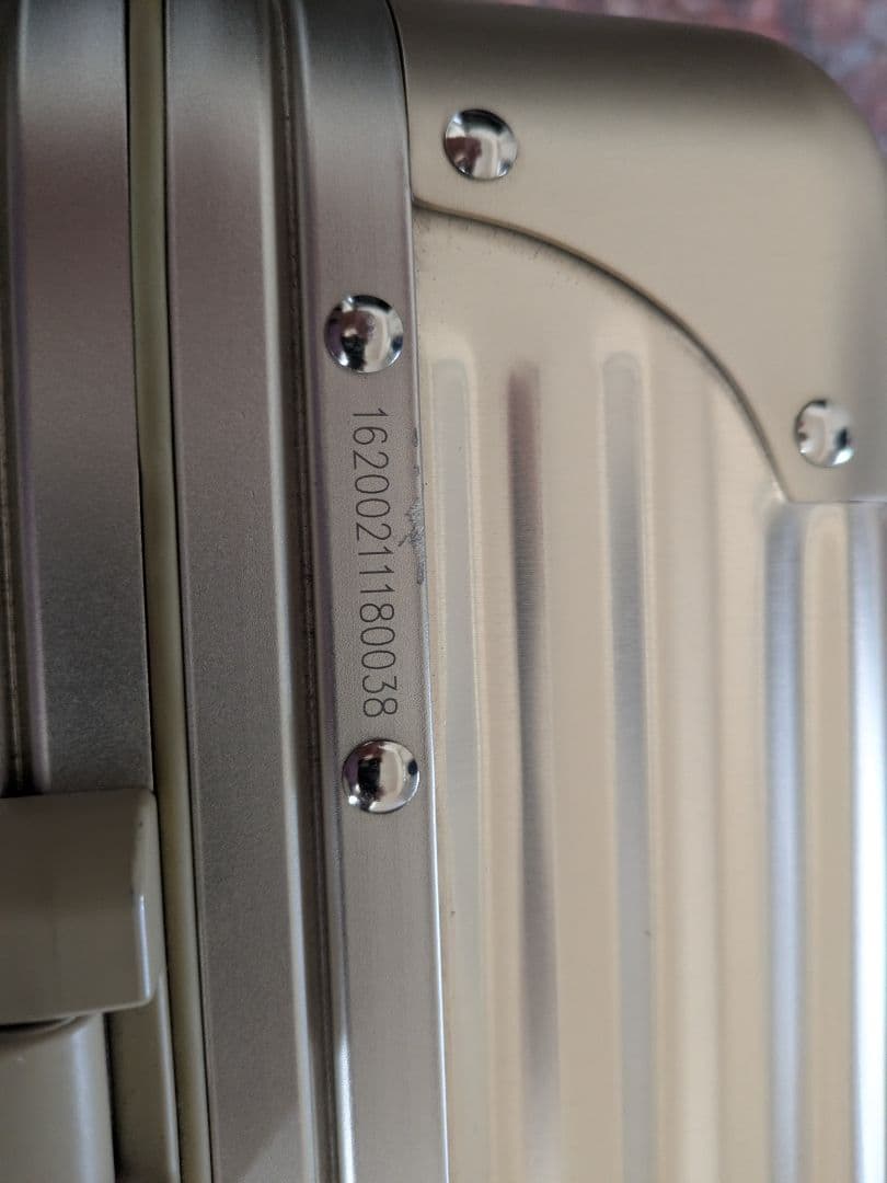 ☆値下げ☆LANZZOランツォアルミ34L スーツケースゴールド