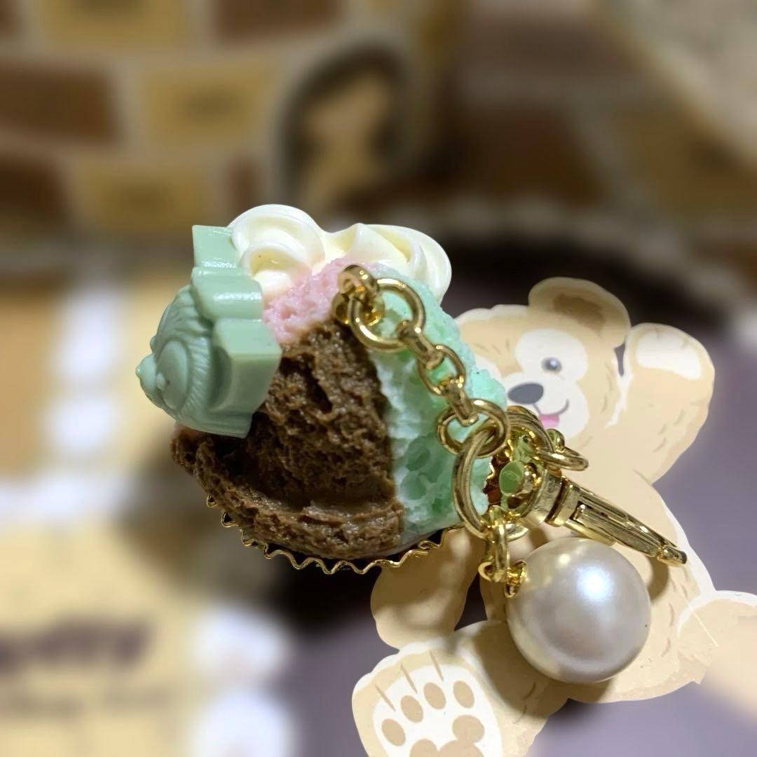 0 ジェラトーニ　Qpot コラボ　キーホルダー　ディズニーシー