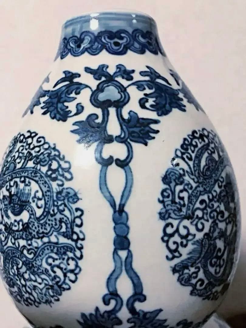 中国仏教美術 景徳鎮 大清乾隆年製 染付 多龍遊雲