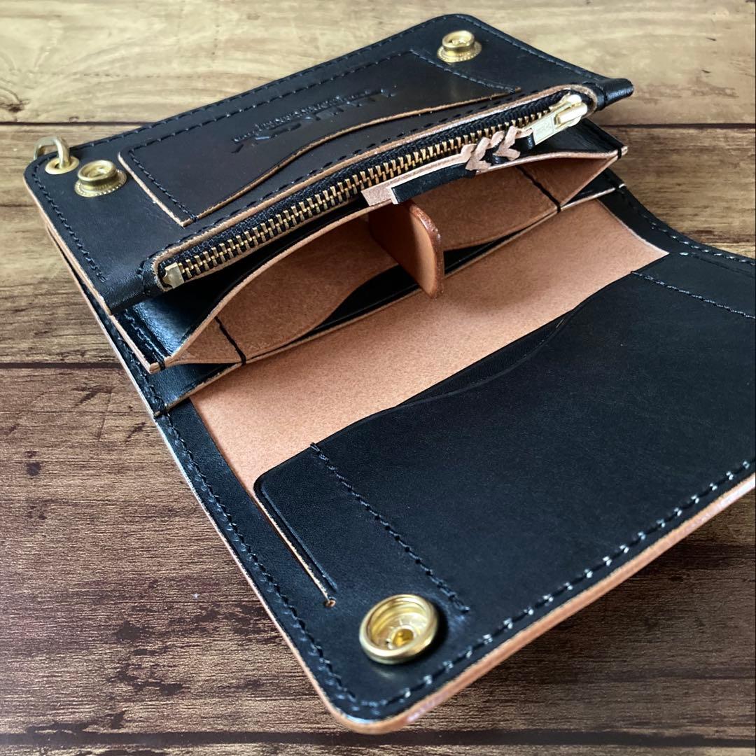 【お札を折らずに収納】国産ステアハイド トラッカーウォレット150（ミドル）3層