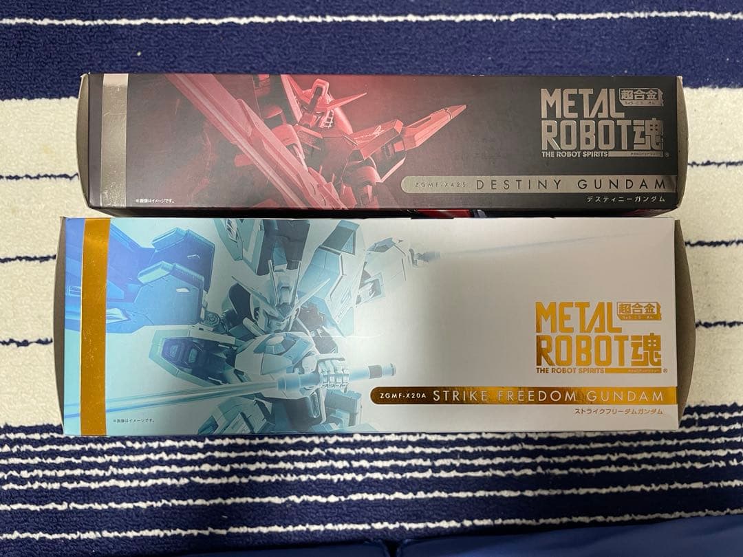 L ROBOT魂　ストライクフリーダム+デスティニー