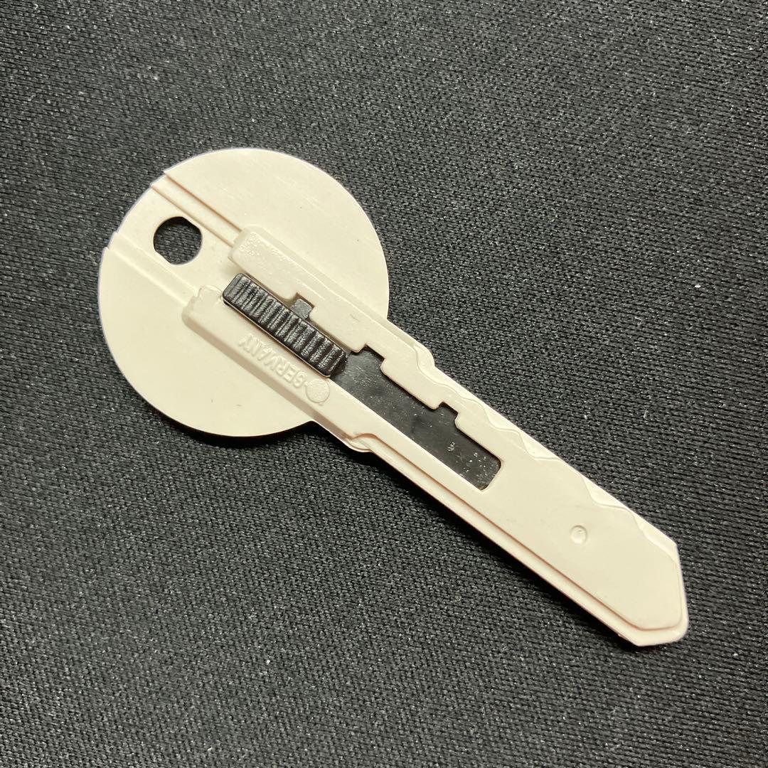 RIMOWA ALUMINIUMKOFFER 鍵型カッター 珍品 美品