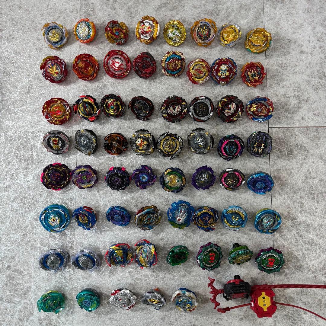 ベイブレードバースト まとめ売り 本体61個 ランチャー2個